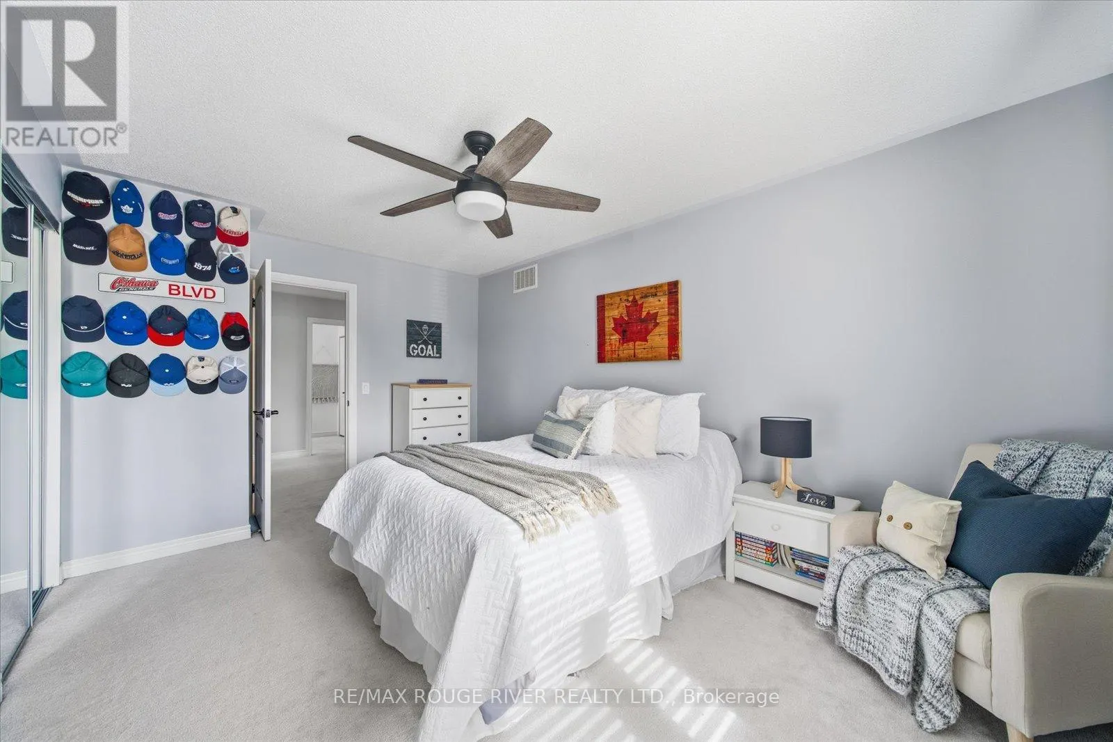 245 BLACKWELL CRESCENT
