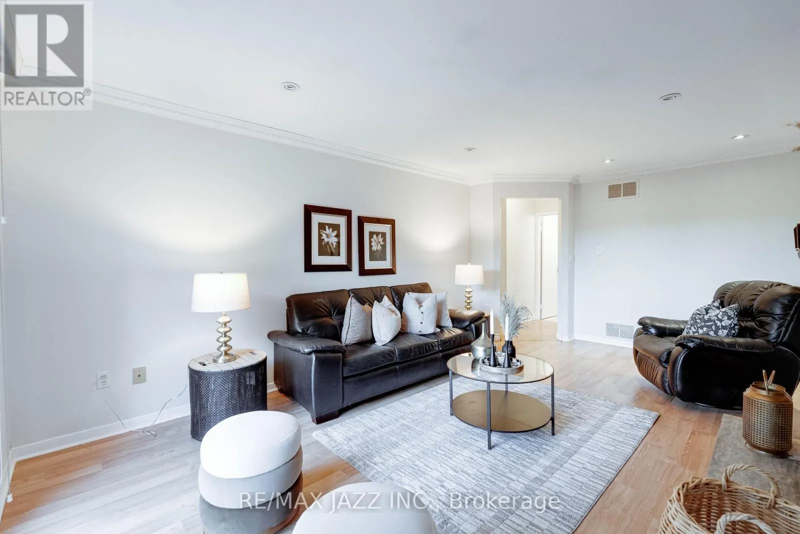 774 MILLBANK ROAD