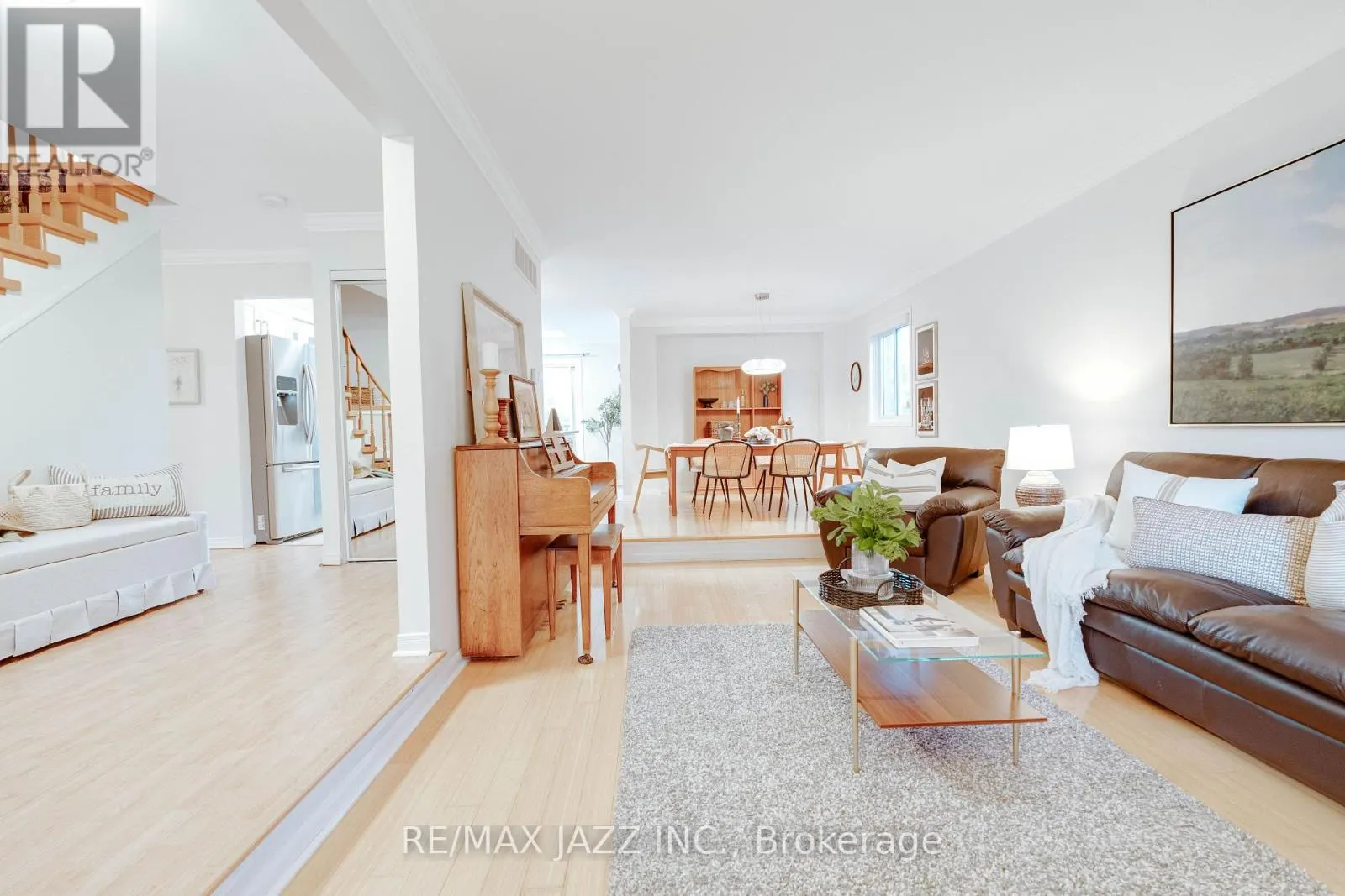 774 MILLBANK ROAD
