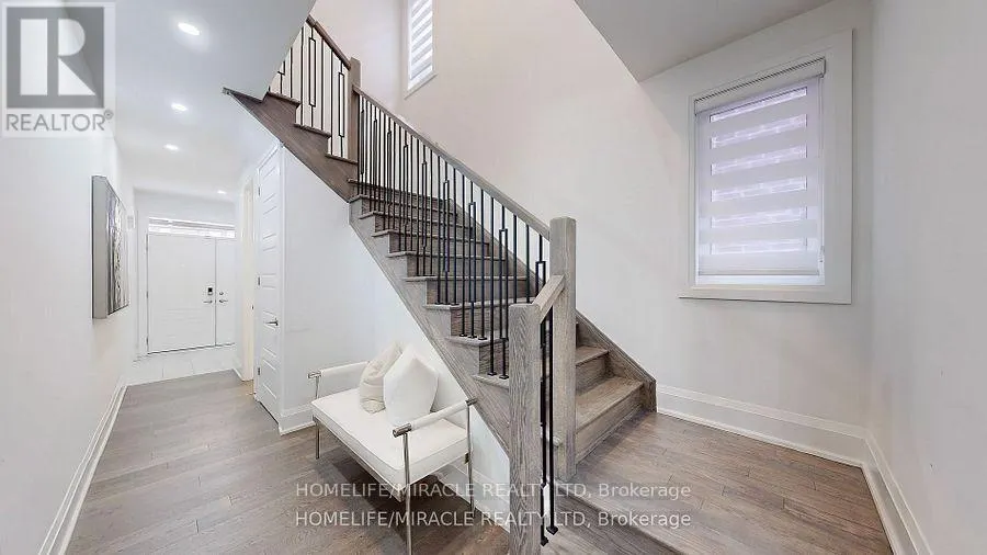 2849 FOXDEN SQUARE