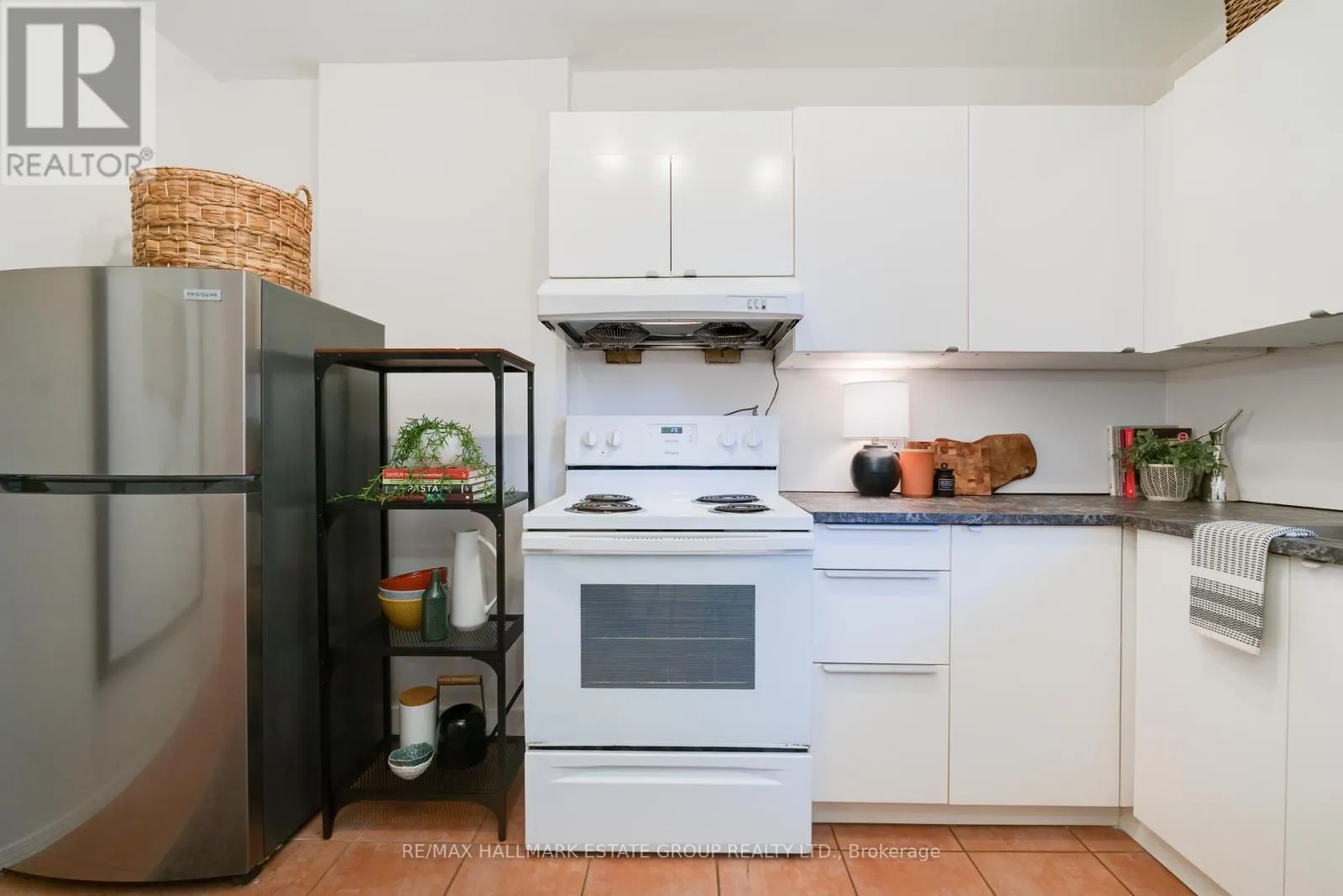 4 RIVERDALE AVENUE