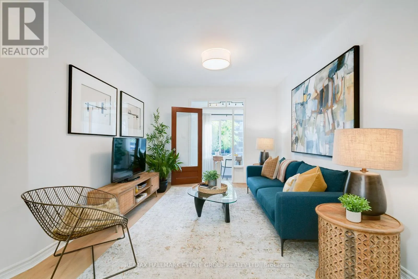4 RIVERDALE AVENUE