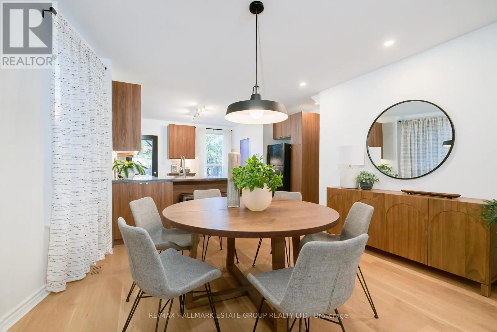 4 RIVERDALE AVENUE