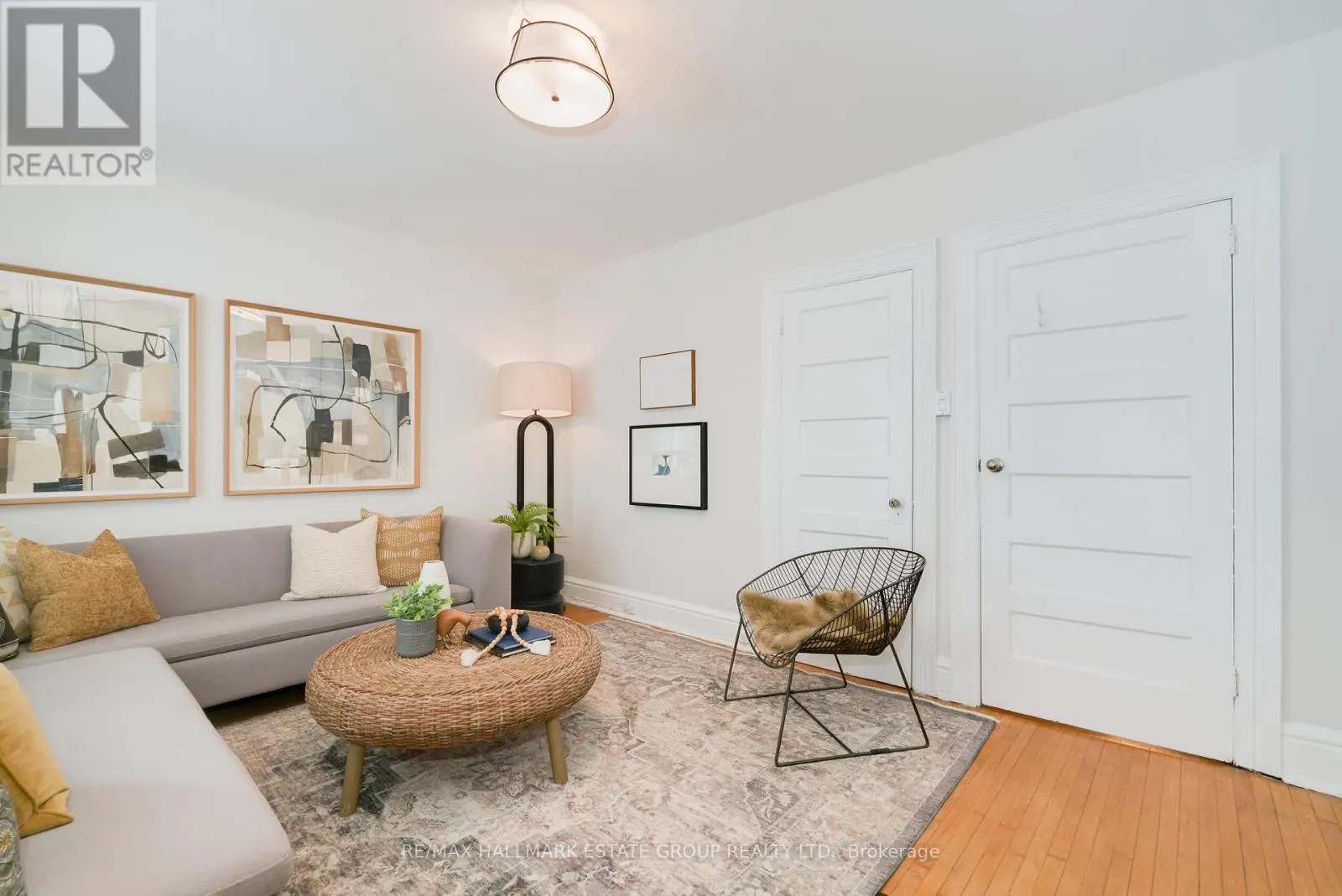 4 RIVERDALE AVENUE