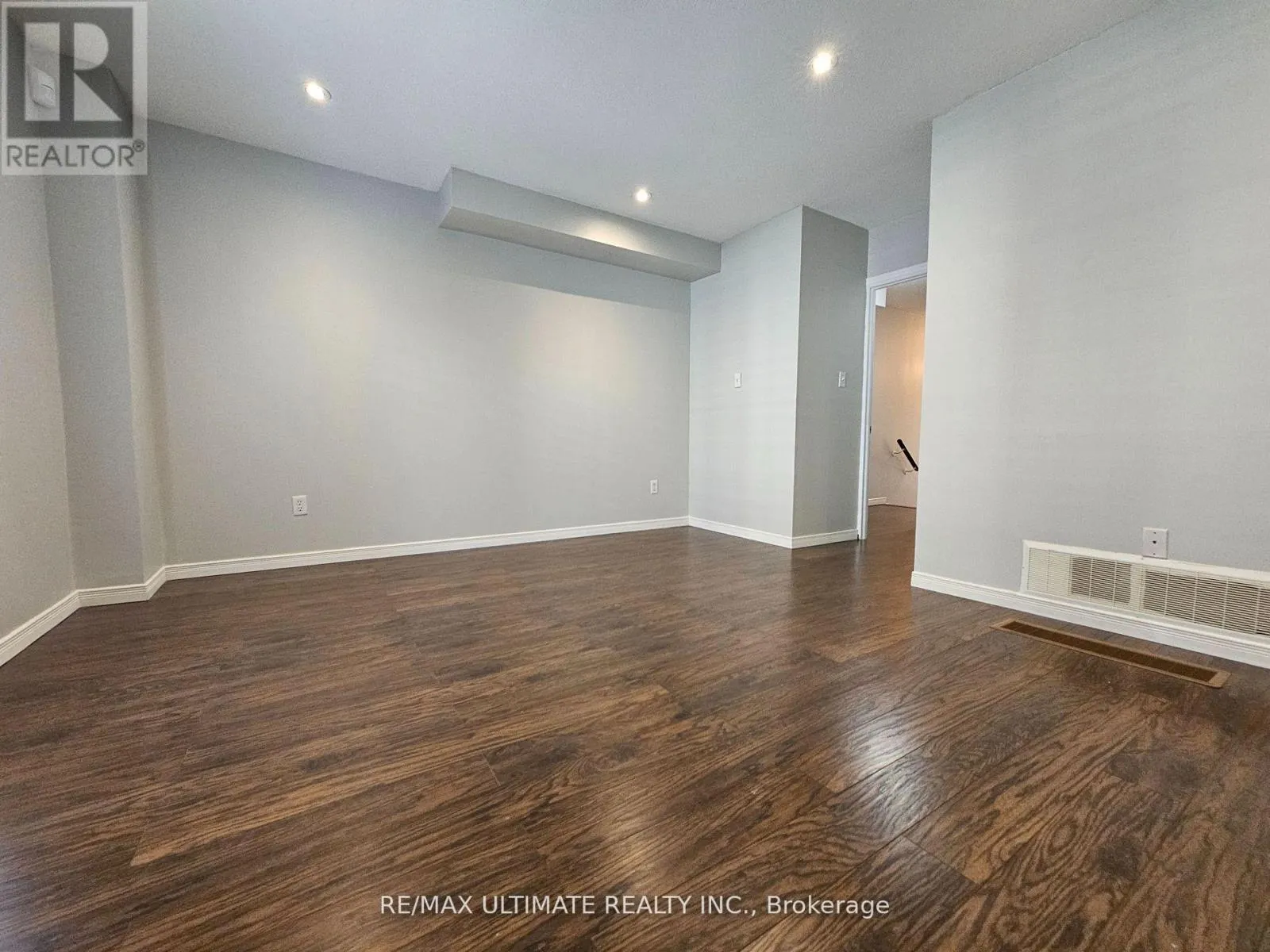LOWER - 22 WEBBFORD STREET