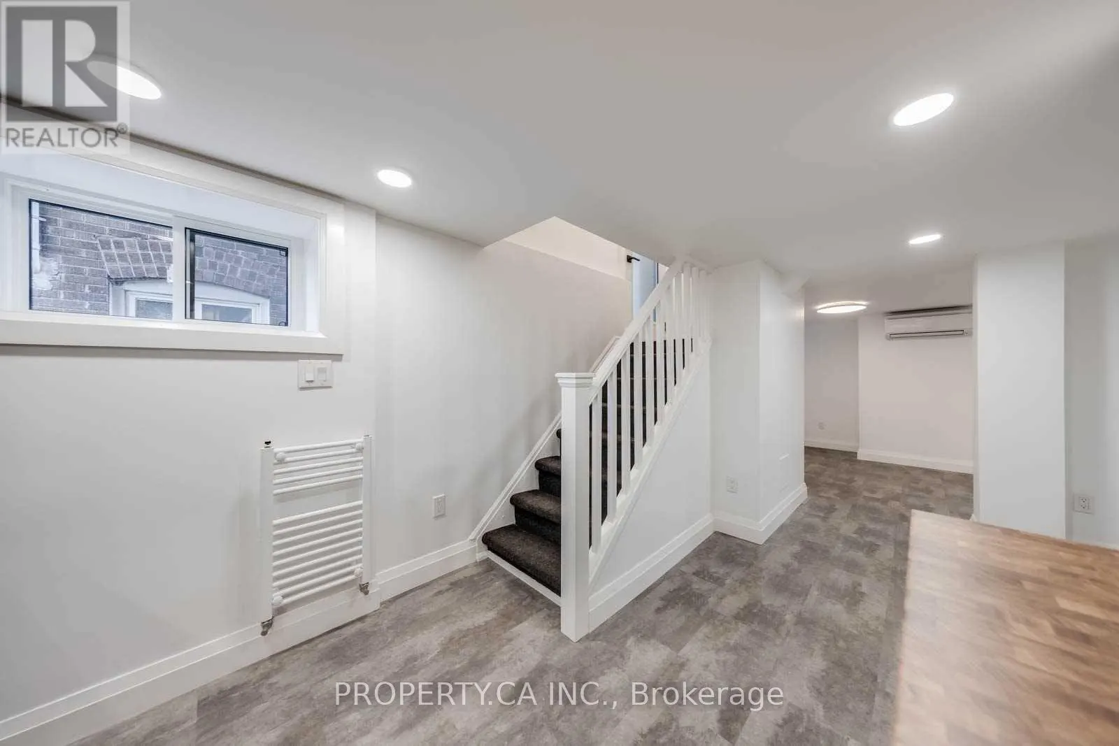 LOWER - 1061 LOGAN AVENUE