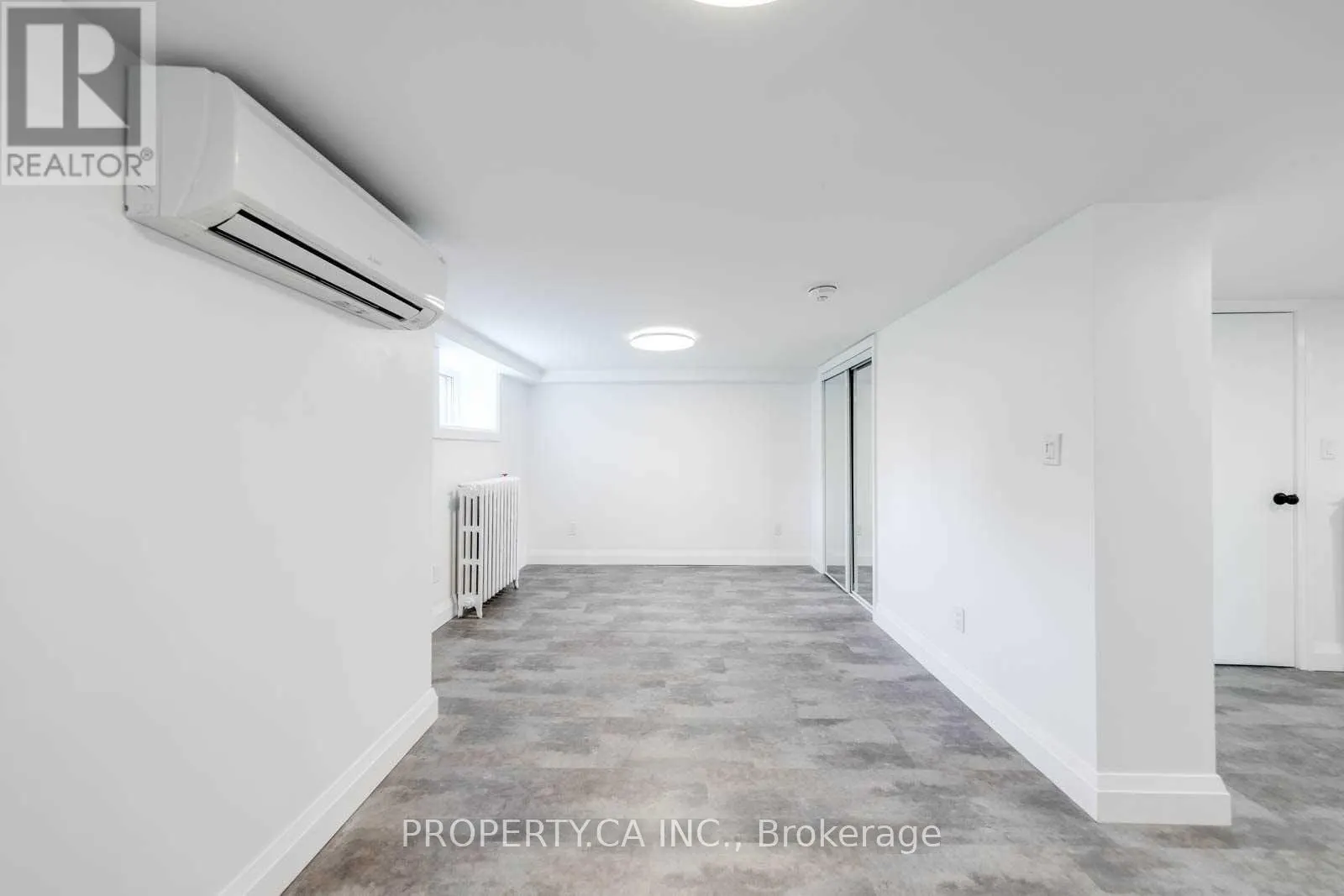 LOWER - 1061 LOGAN AVENUE