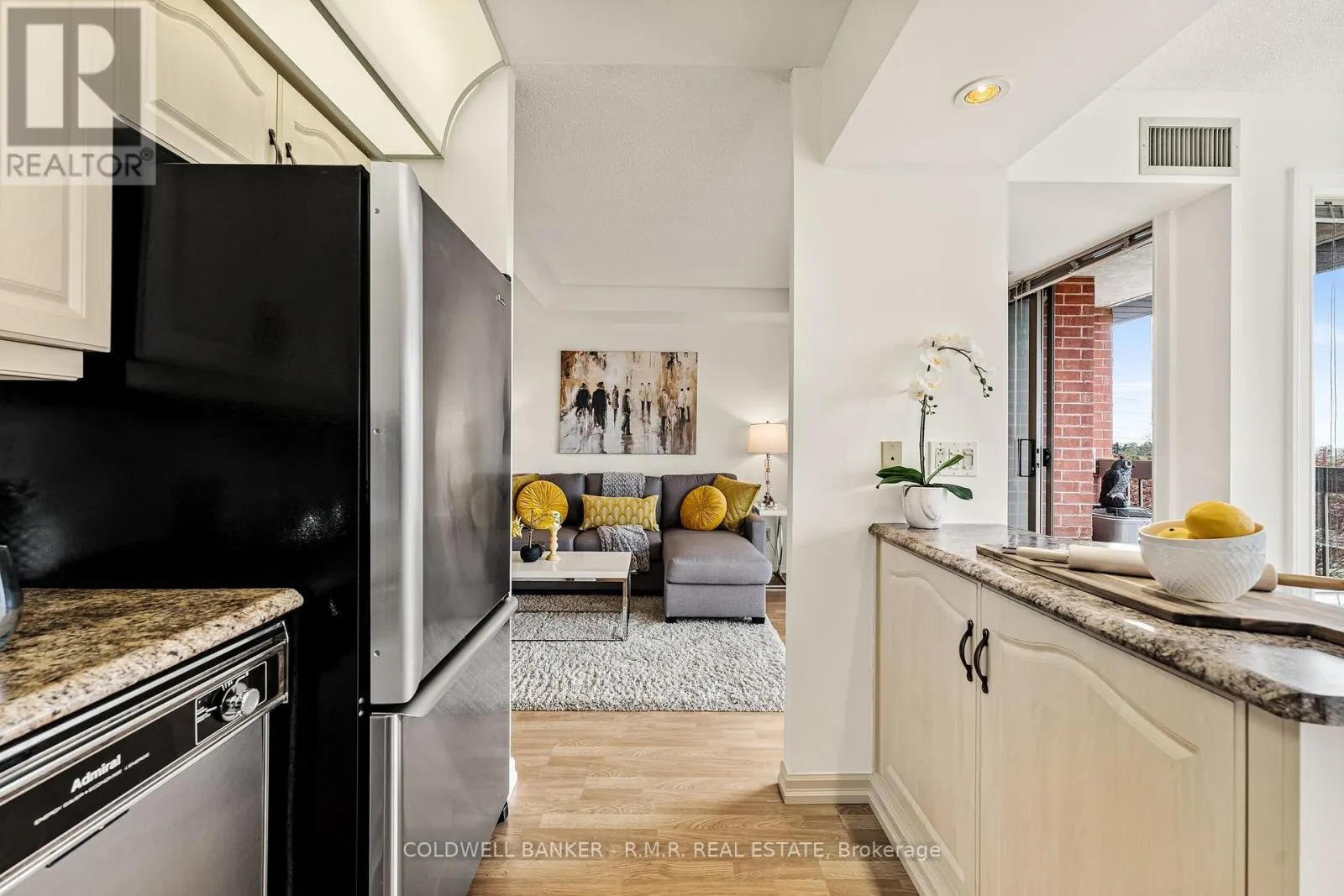 PH2 - 600 THORNTON ROAD N, #PH2