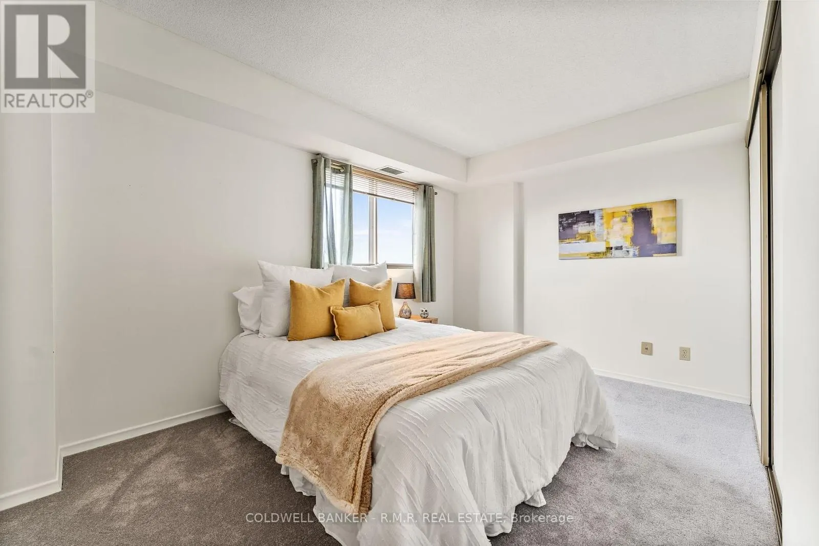 PH2 - 600 THORNTON ROAD N, #PH2