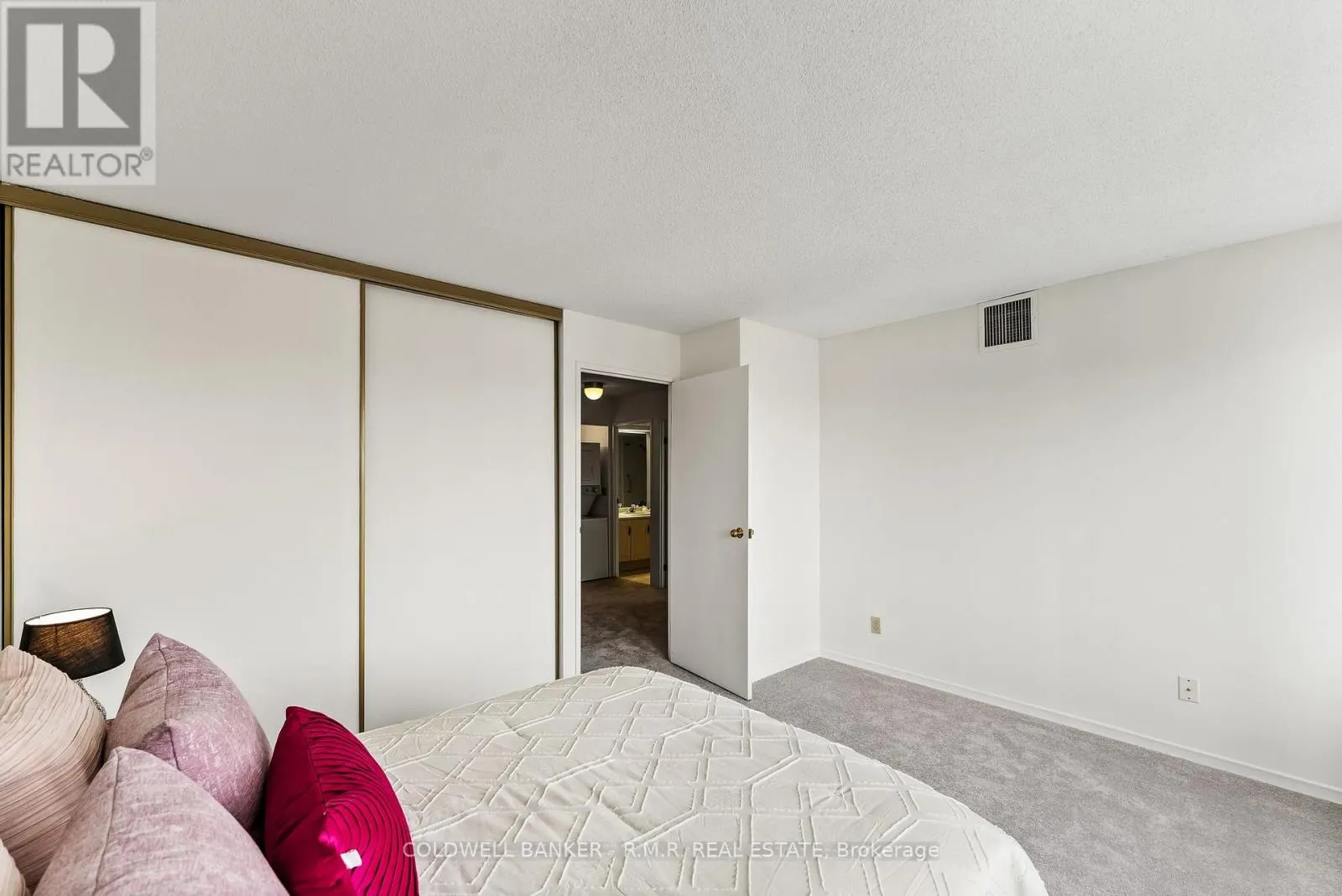 PH2 - 600 THORNTON ROAD N, #PH2