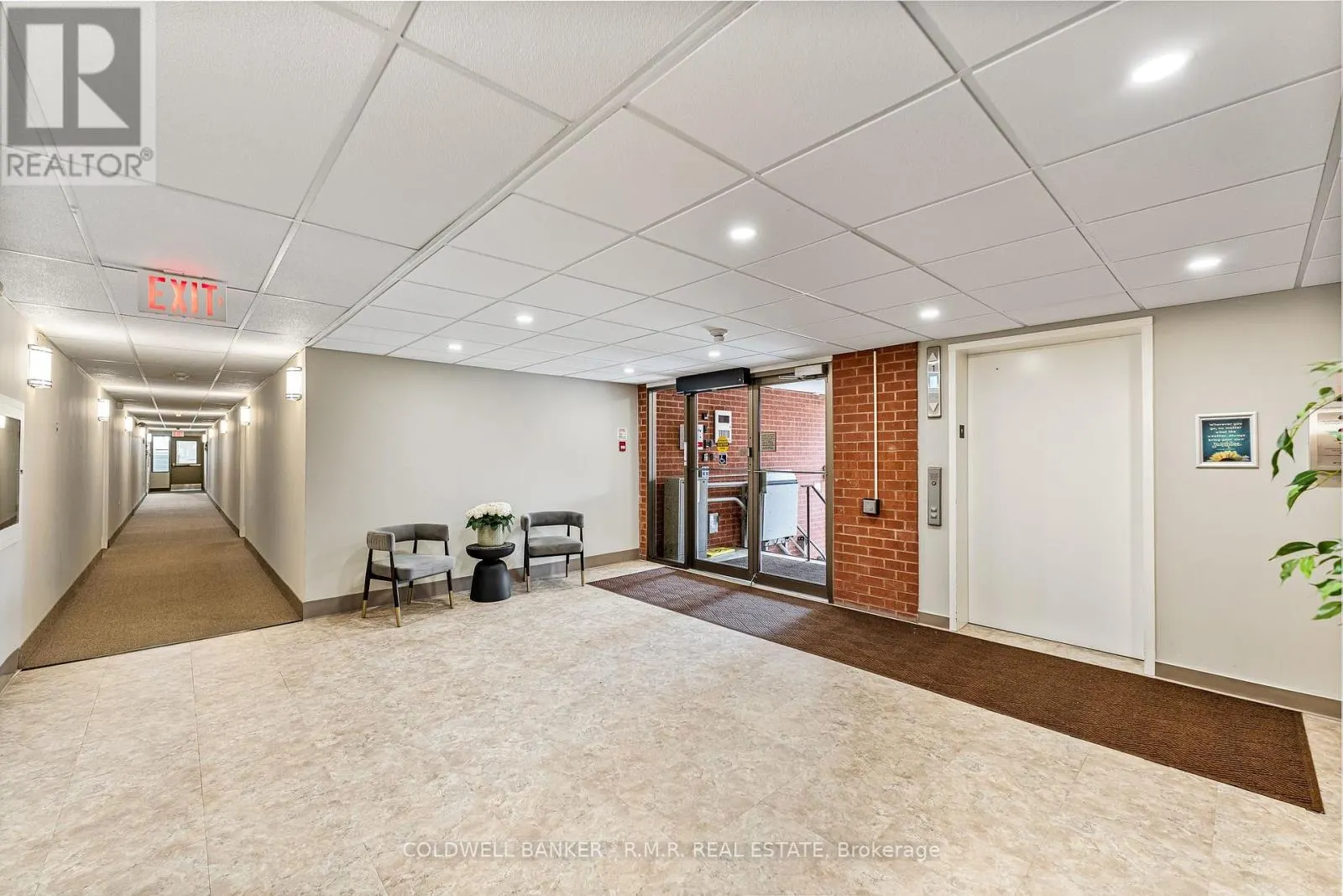 PH2 - 600 THORNTON ROAD N, #PH2