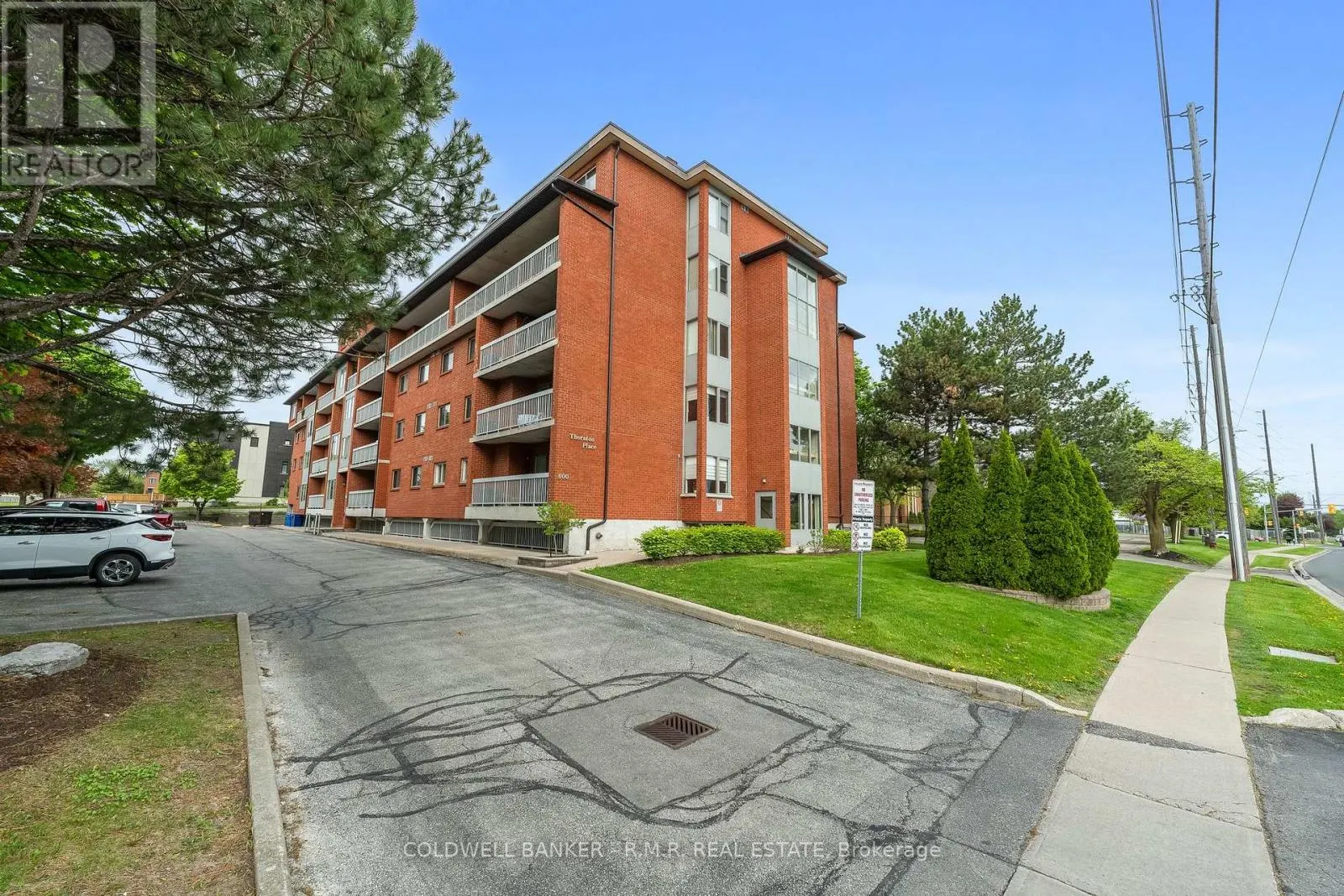 PH2 - 600 THORNTON ROAD N, #PH2