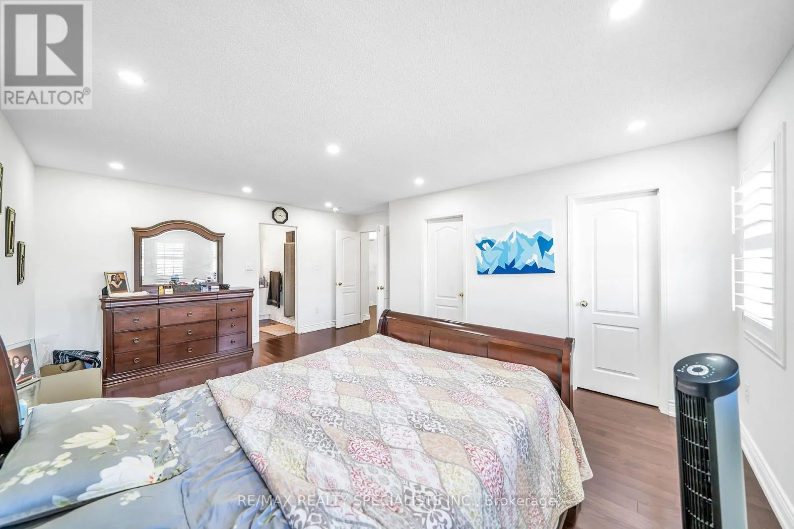 29 SKELTON CRESCENT