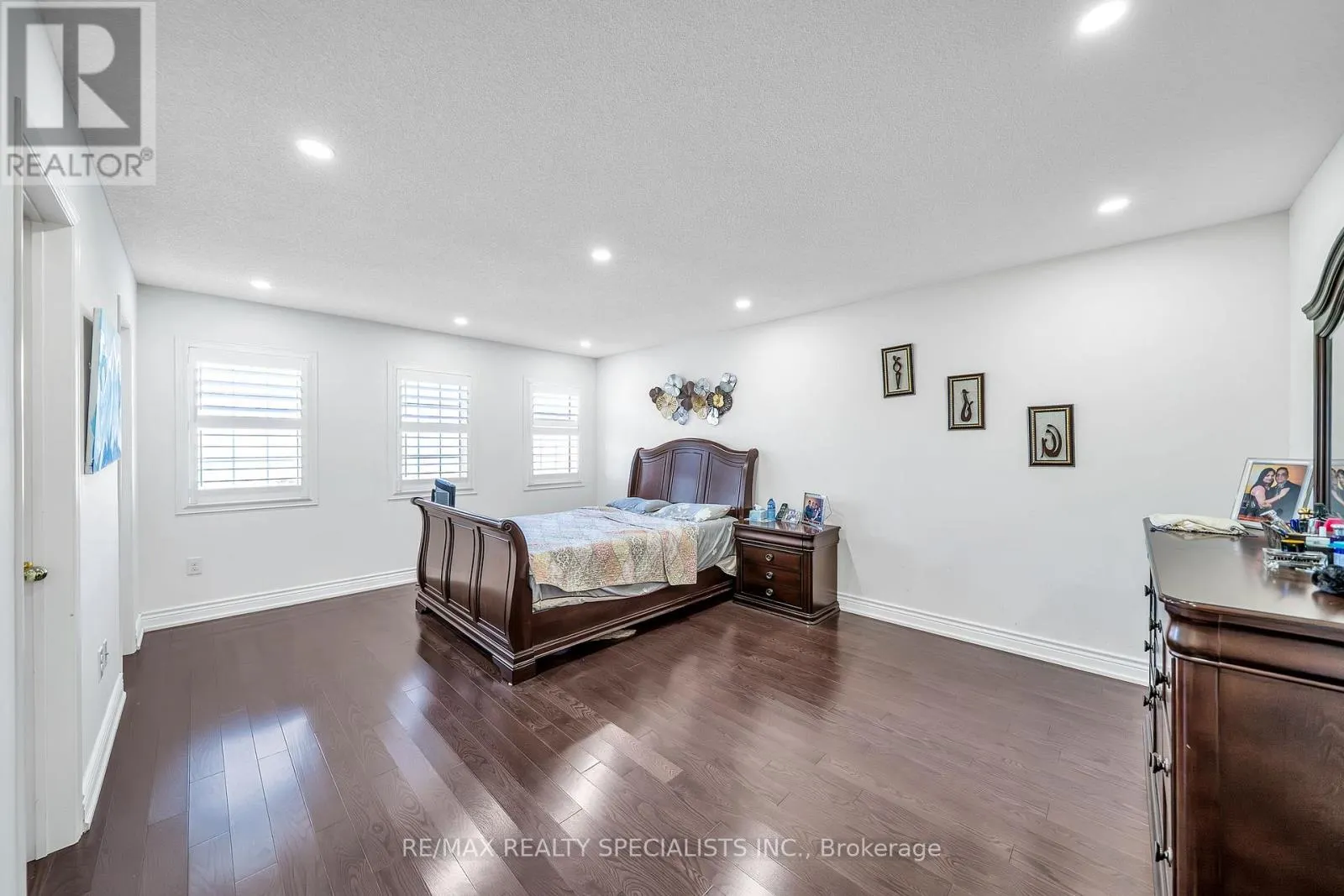 29 SKELTON CRESCENT