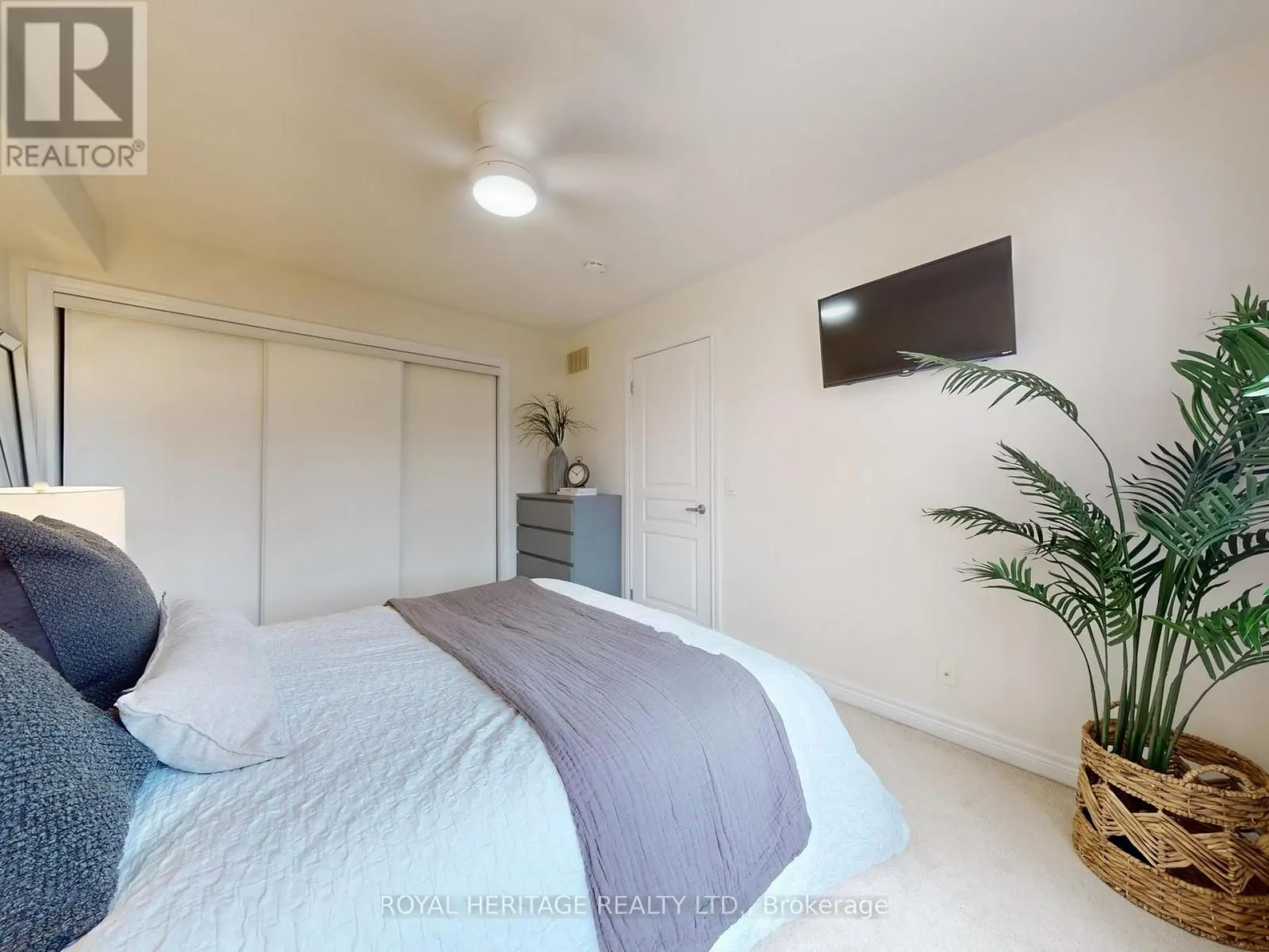 91 TABARET CRESCENT