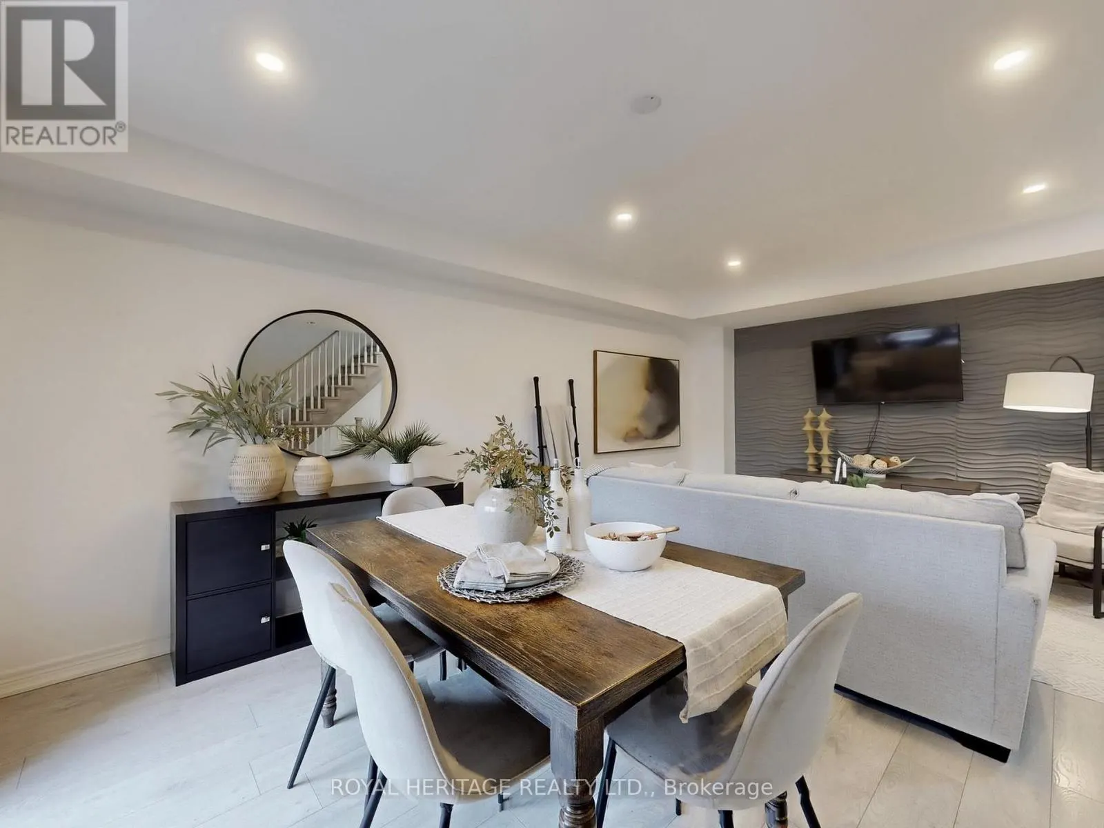 91 TABARET CRESCENT