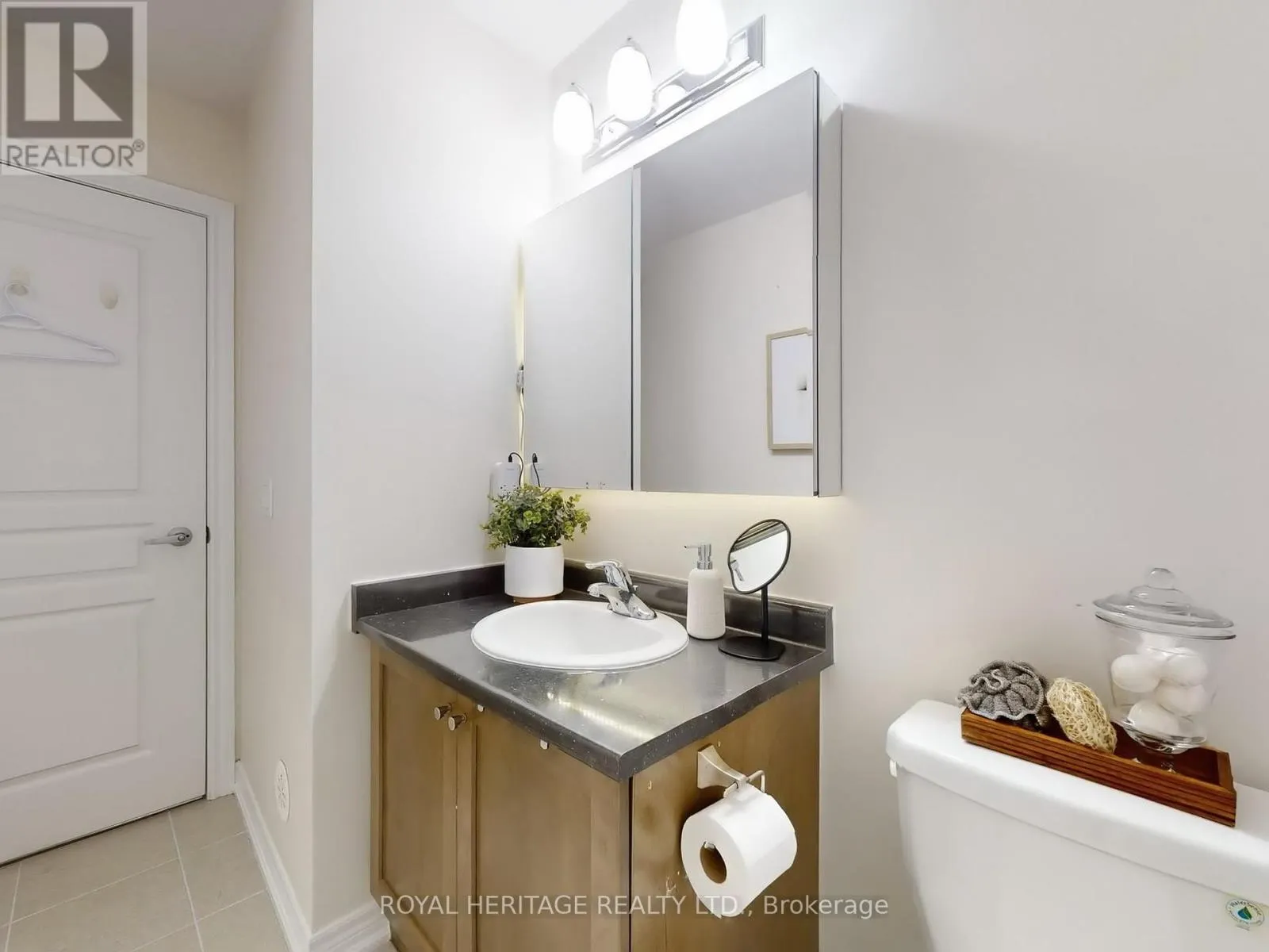 91 TABARET CRESCENT