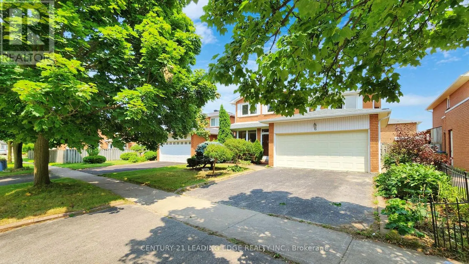 6 RAYNES CRESCENT