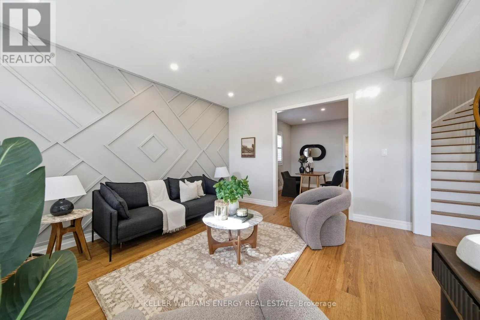 872 BLACK CHERRY DRIVE