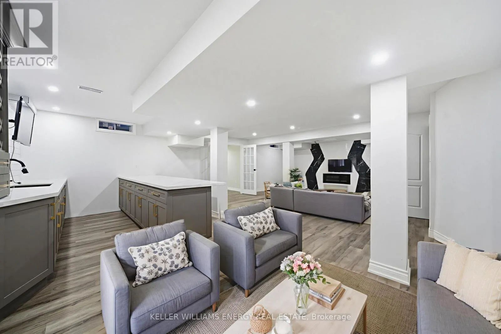 872 BLACK CHERRY DRIVE