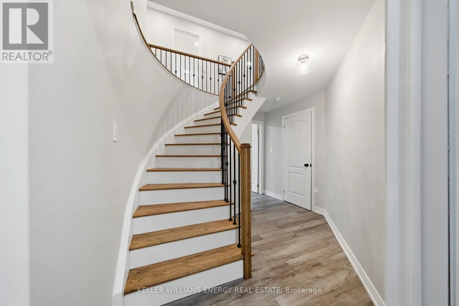 872 BLACK CHERRY DRIVE