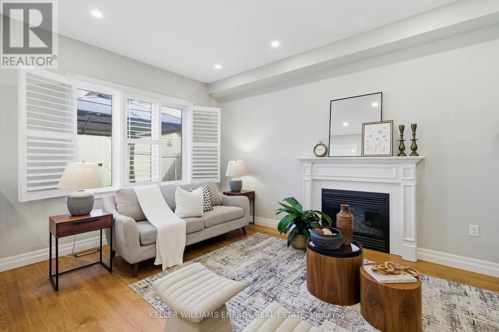 872 BLACK CHERRY DRIVE