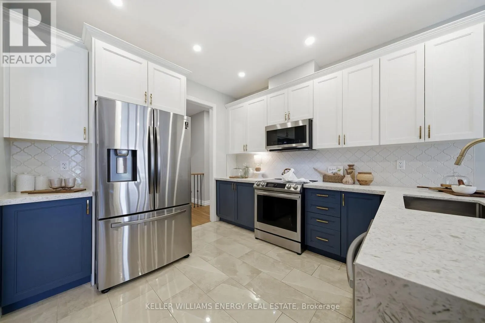 872 BLACK CHERRY DRIVE