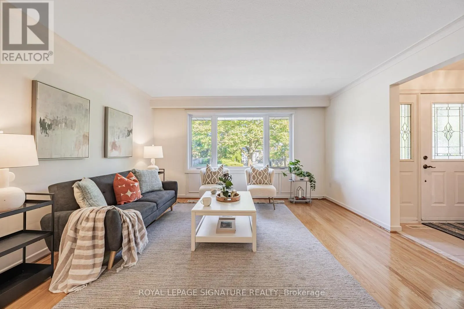 28 SEDGEMOUNT DRIVE