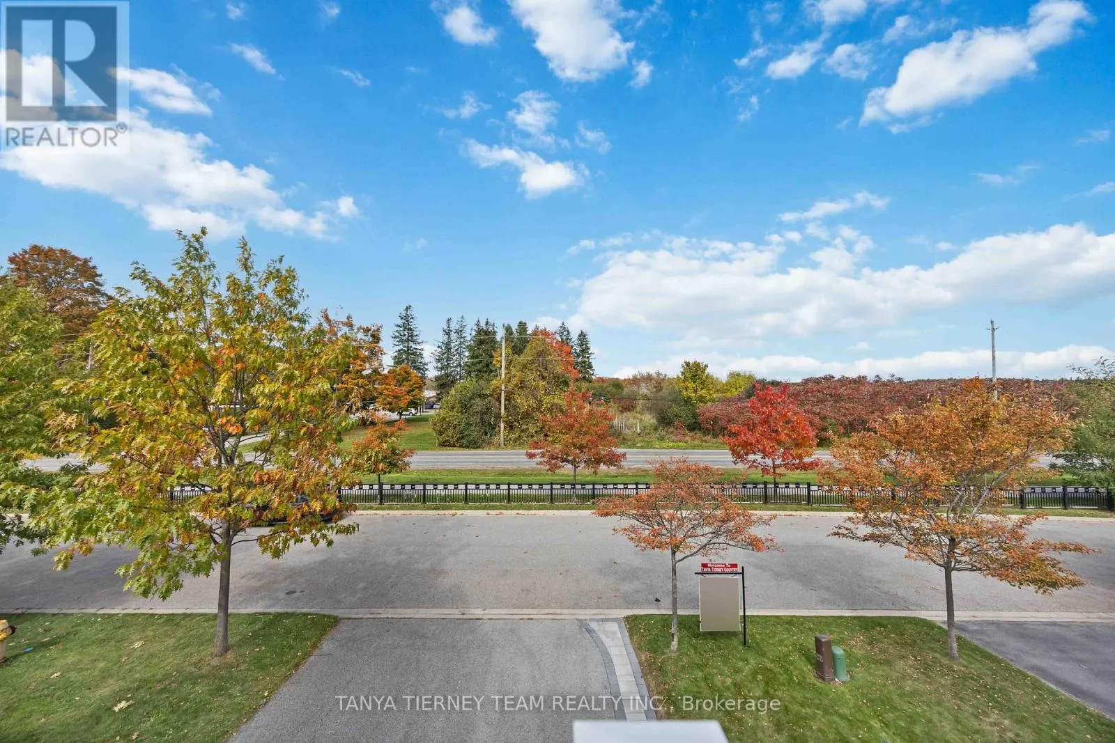 152 SHREWSBURY DRIVE