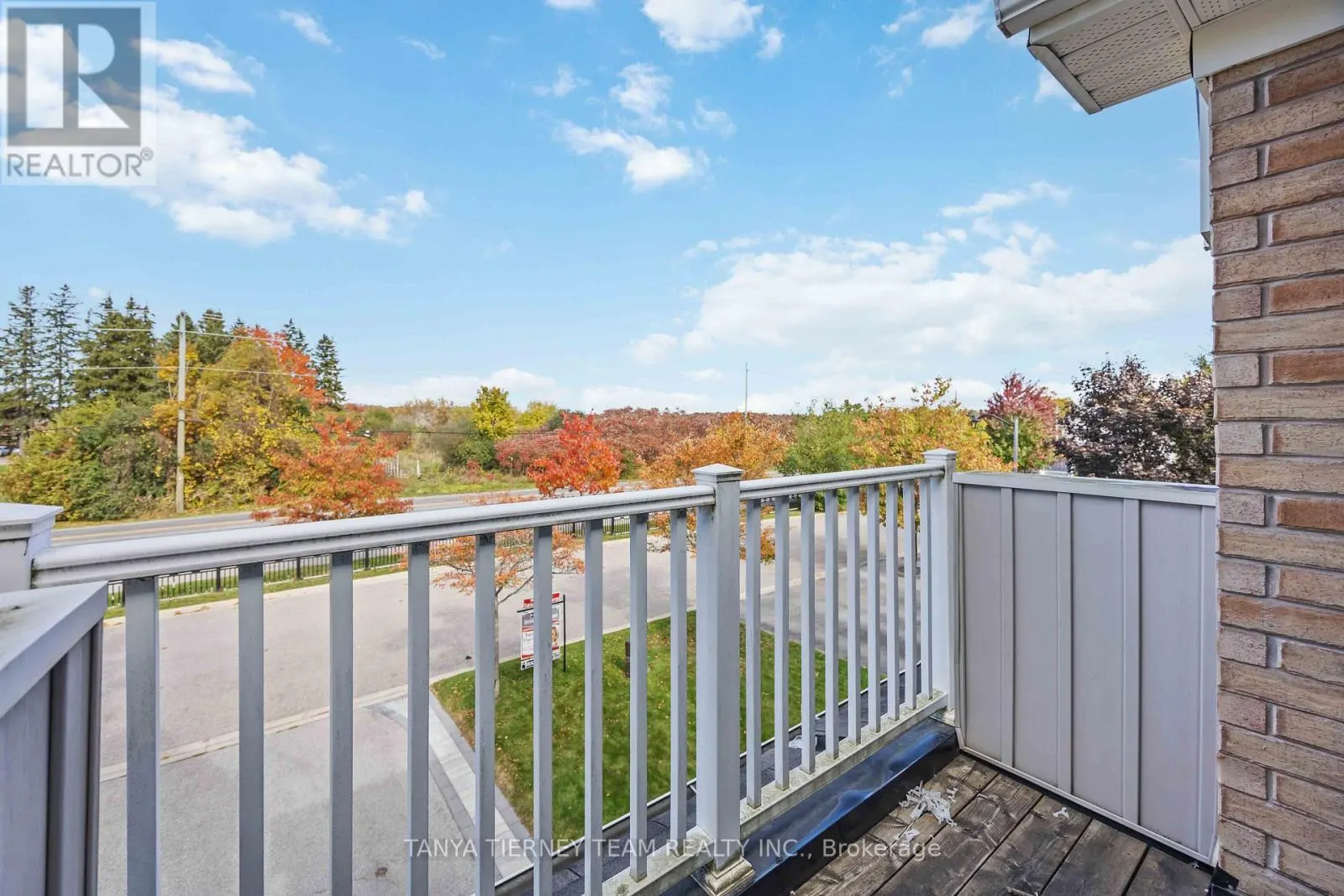 152 SHREWSBURY DRIVE