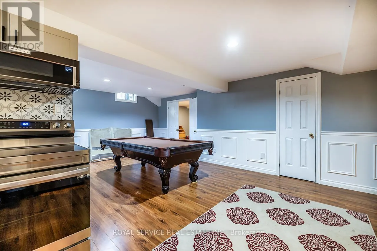 55 WHITE CLIFFE DRIVE
