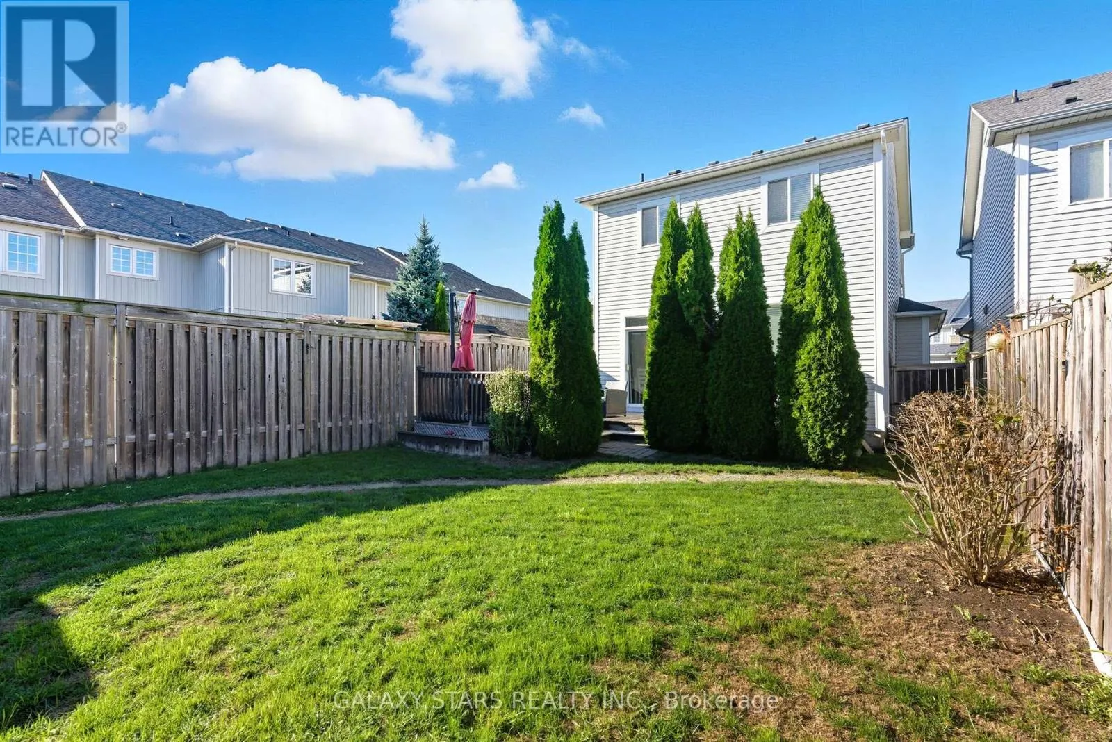 74 NORTHGROVE CRESCENT