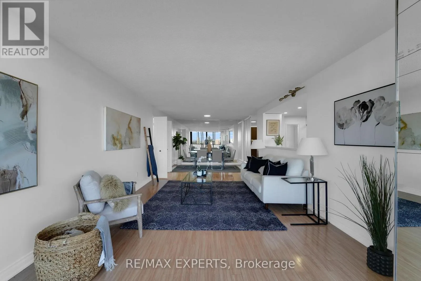 1811 - 2350 BRIDLETOWNE CIRCLE