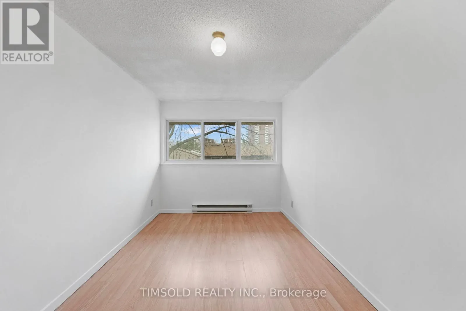 3 - 170 WICKSON TRAIL