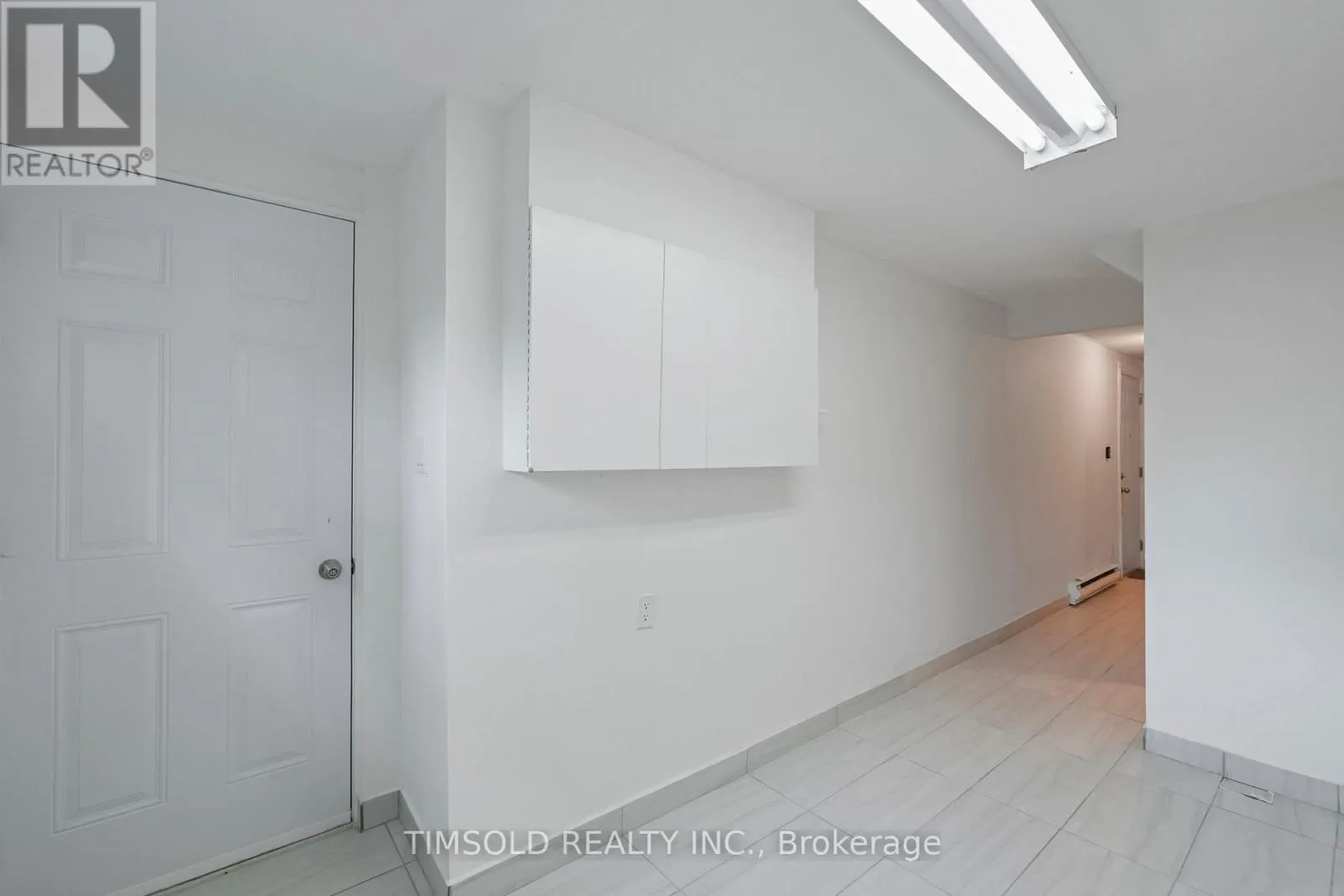 3 - 170 WICKSON TRAIL
