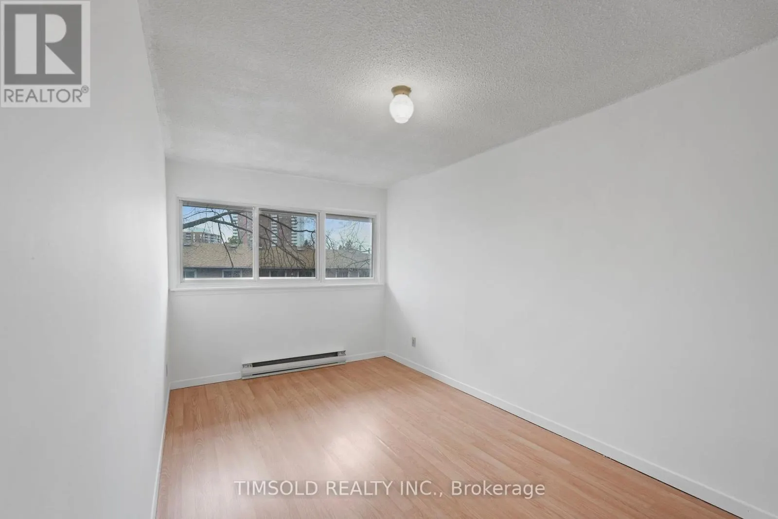 3 - 170 WICKSON TRAIL