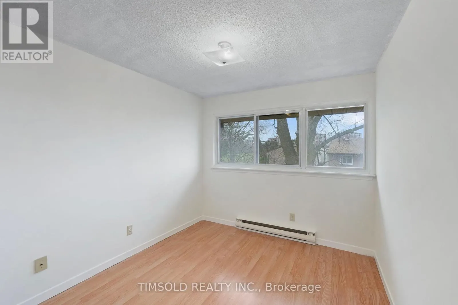 3 - 170 WICKSON TRAIL