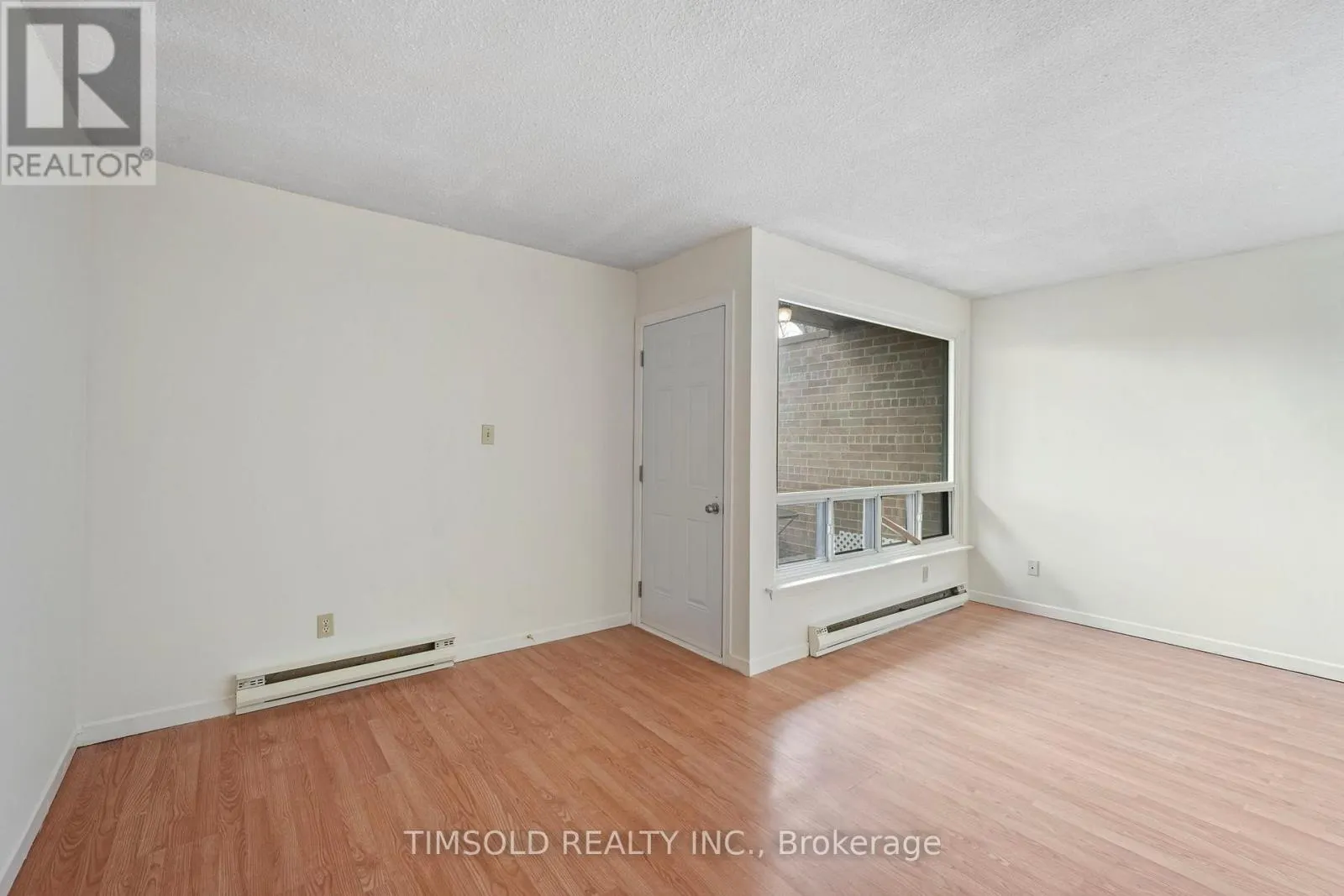 3 - 170 WICKSON TRAIL