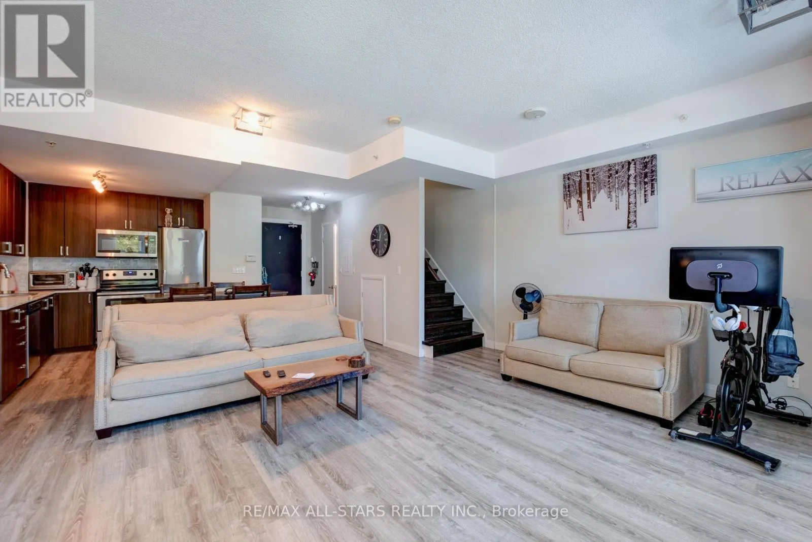 #106 - 22 EAST HAVEN DRIVE