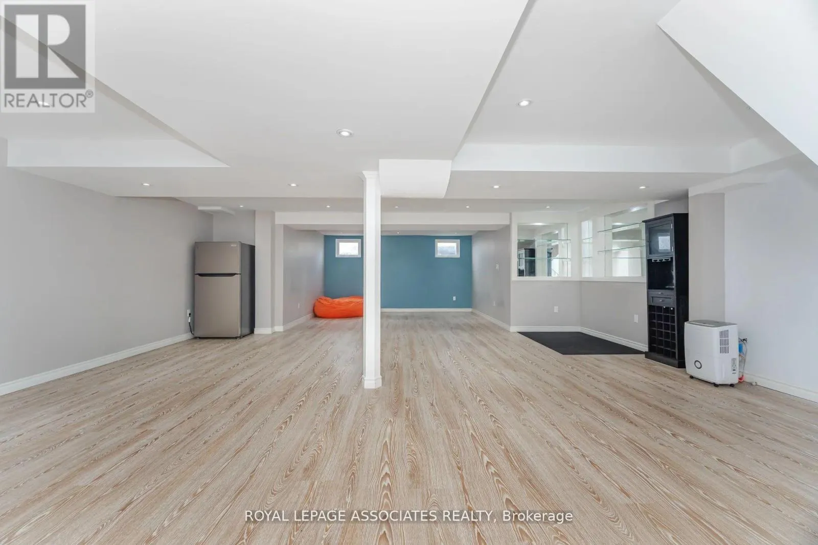 64 ATHERTON AVENUE N