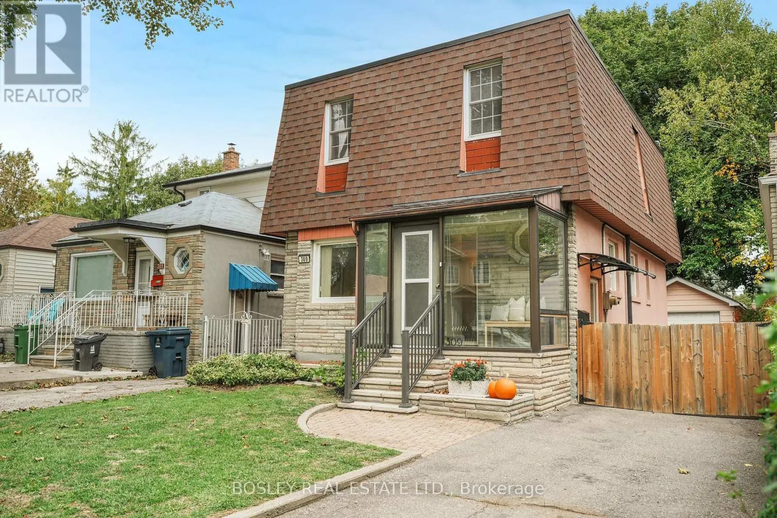 309 WARDEN AVENUE