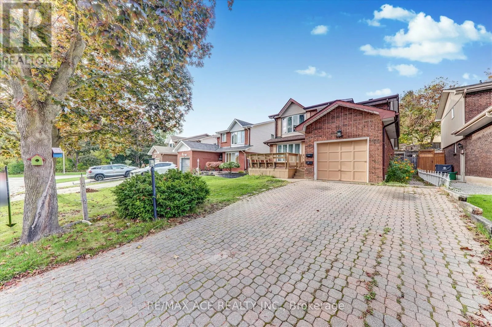 646 PERCIVAL COURT N