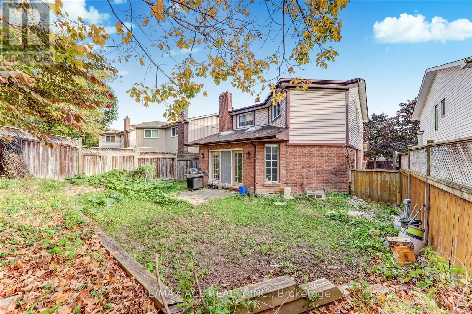 646 PERCIVAL COURT N
