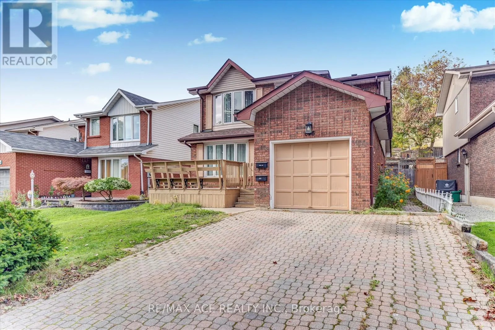 646 PERCIVAL COURT N
