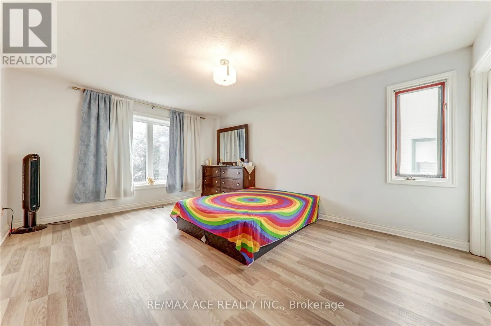 646 PERCIVAL COURT N