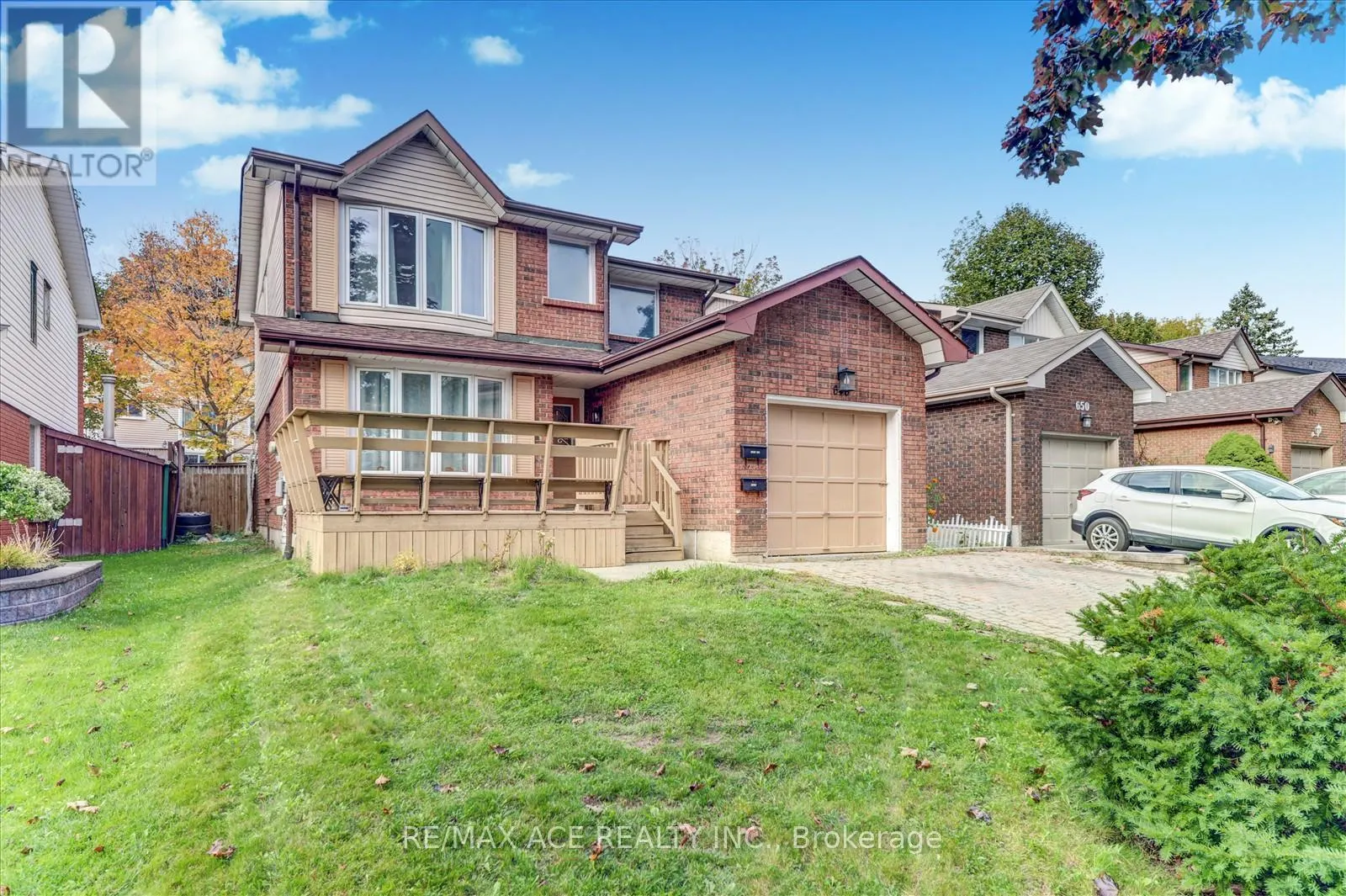 646 PERCIVAL COURT N
