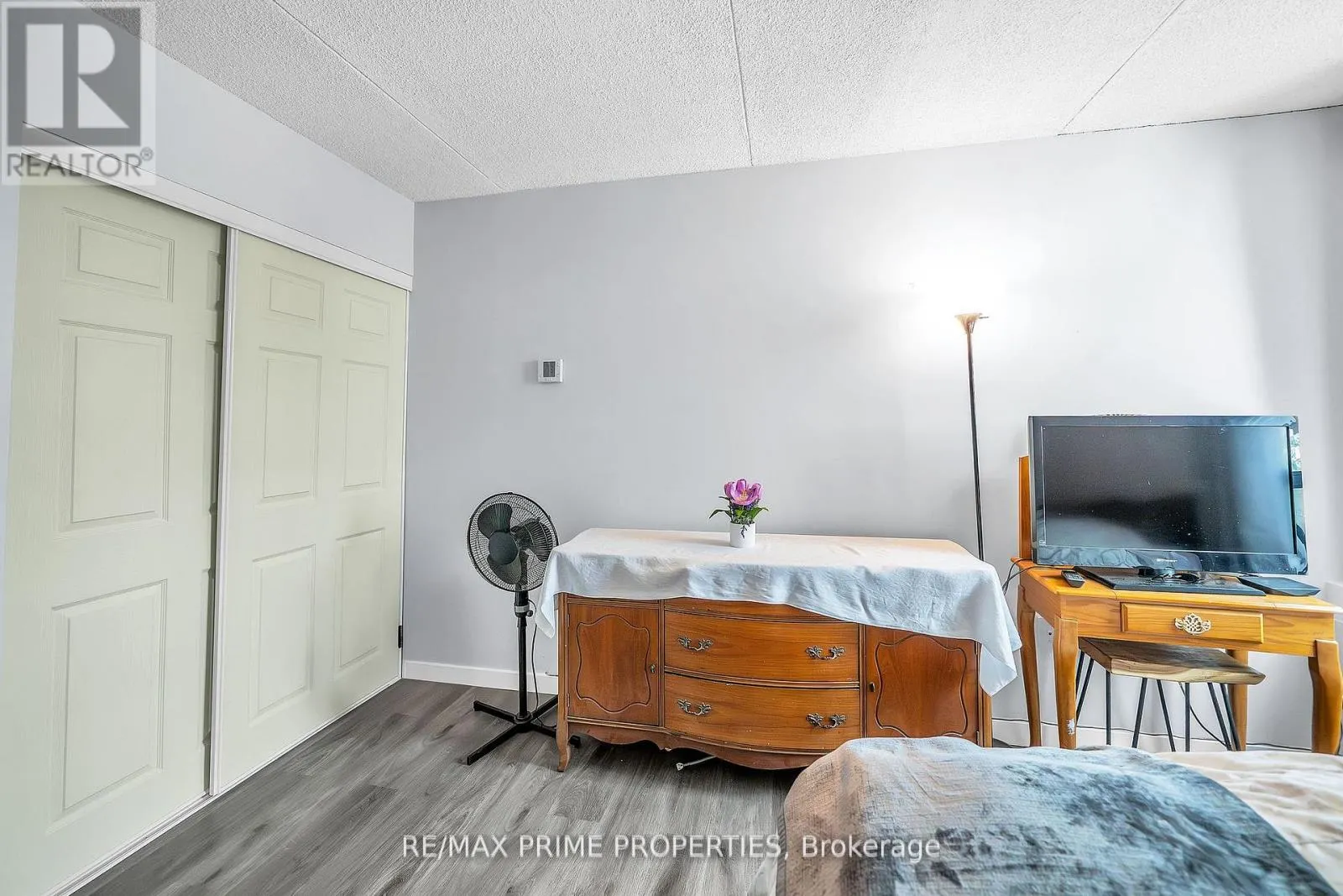 302 - 1535 DIEFENBAKER COURT