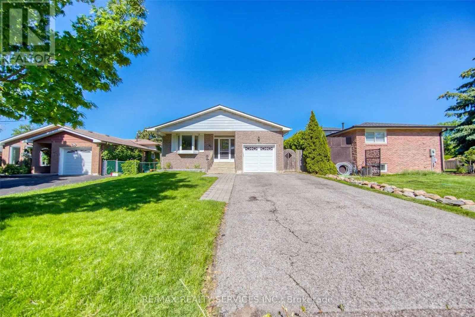 88 CLOVER RIDGE DRIVE W