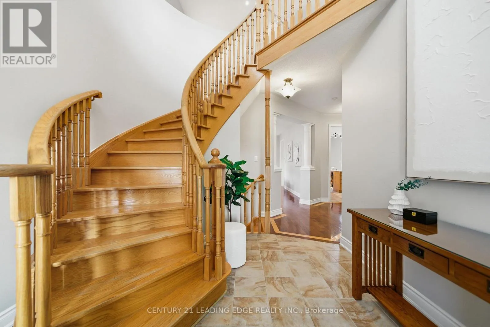 43 SECLUSION COURT