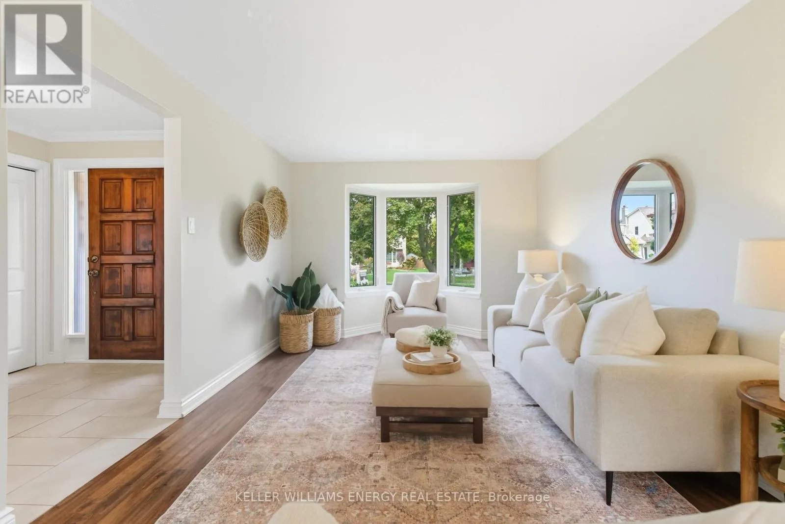 54 CANADIAN OAKS DRIVE